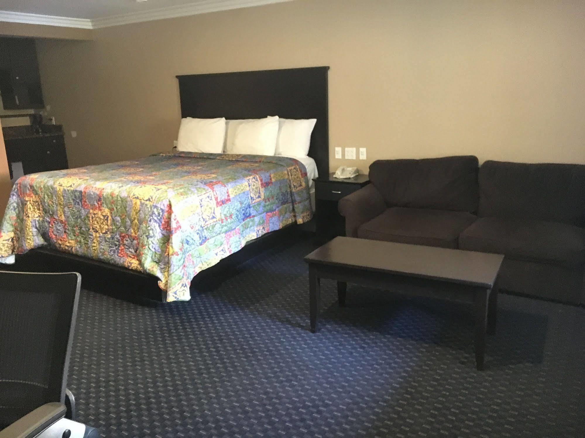 Garden Inn And Suites Glendora Dış mekan fotoğraf